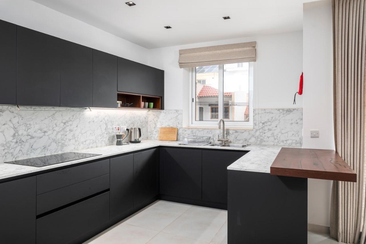 Modern 3Br Stylish Apartment With Large Balcony - Close To St Julians And St Georges Bay Is-Swieqi Exteriör bild