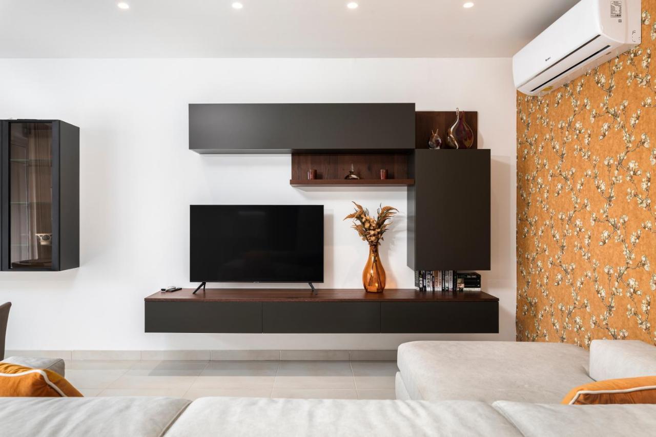 Modern 3Br Stylish Apartment With Large Balcony - Close To St Julians And St Georges Bay Is-Swieqi Exteriör bild